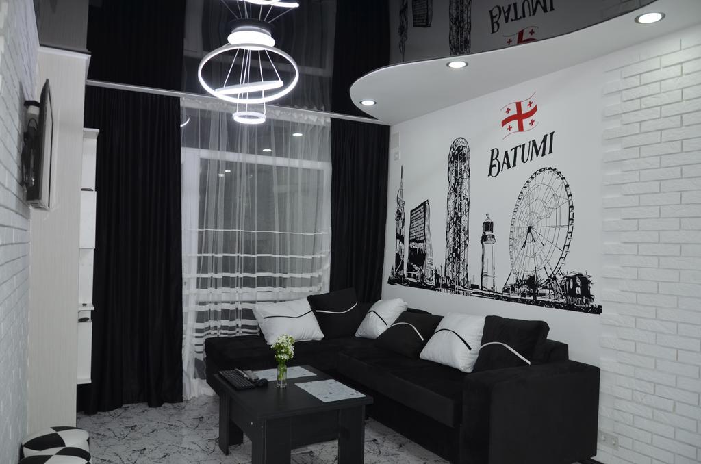 Studio "Black - White" باتومي المظهر الخارجي الصورة